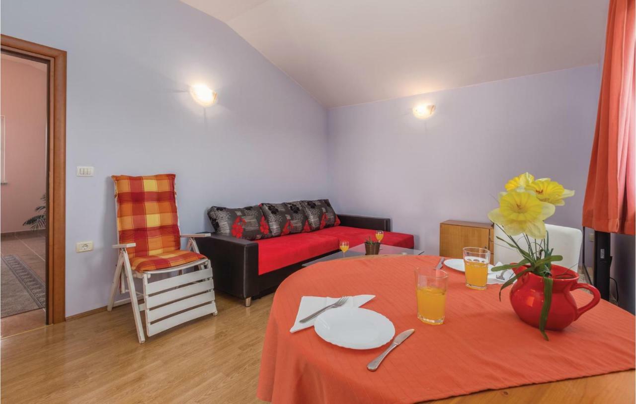 Nice Apartment In Kastel With Kitchen Kültér fotó